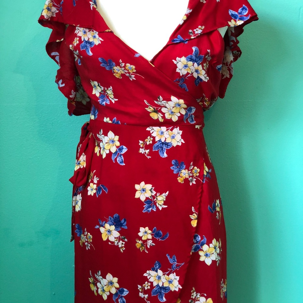 🌸Floral Wrap Dress🌸